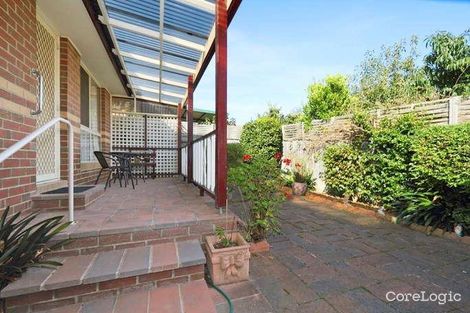 Property photo of 25/8 Monteith Crescent Endeavour Hills VIC 3802