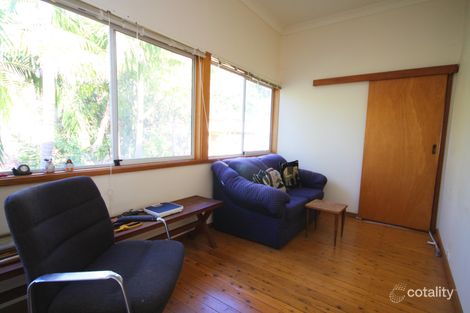 Property photo of 4 Edgecliff Road Umina Beach NSW 2257
