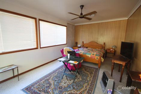 Property photo of 4 Edgecliff Road Umina Beach NSW 2257
