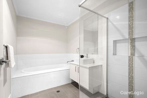 Property photo of 9 Fairmont Boulevard Hamlyn Terrace NSW 2259