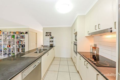 Property photo of 39 Colebrook Crescent Doolandella QLD 4077
