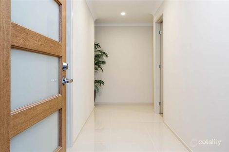 Property photo of 4 Cormorant Court Middleton SA 5213