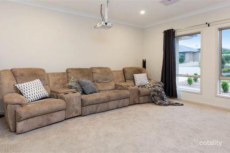 Property photo of 4 Cormorant Court Middleton SA 5213