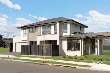 Property photo of 32 Irvington Road Colebee NSW 2761