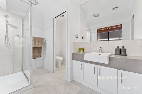 Property photo of 59 Storey Drive Pakenham VIC 3810
