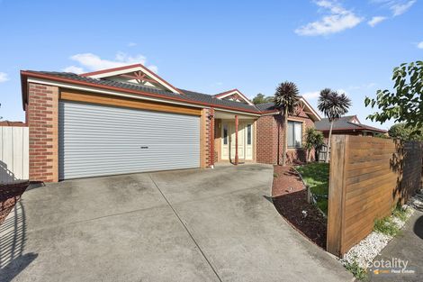 4 Tracey Dr, Cranbourne West, VIC 3977