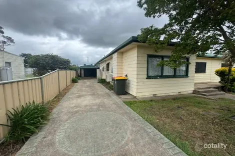 12 Cambridge St, South Tamworth, NSW 2340