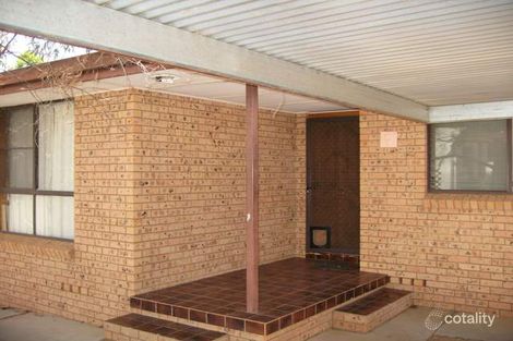 Property photo of 2 Lotus Place Parkes NSW 2870