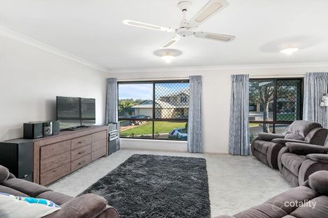 Property photo of 35 Chesterfield Crescent Wellington Point QLD 4160