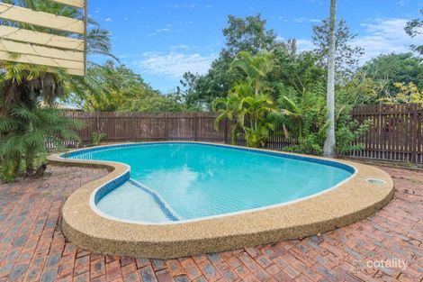 31 Boblynne St, Chapel Hill, QLD 4069