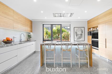 Property photo of 9 Danks Street Albert Park VIC 3206