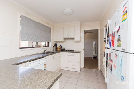 Property photo of 40 Gregory Crescent Lake Albert NSW 2650
