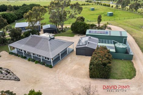 Property photo of 10 Macedon Close New Gisborne VIC 3438