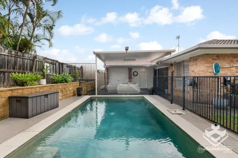 Property photo of 27 Lismore Drive Helensvale QLD 4212