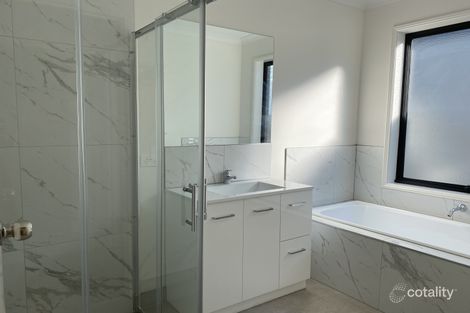 Property photo of 5 Journey Way Corio VIC 3214