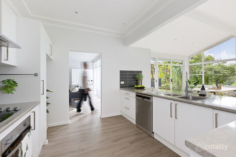 Property photo of 24 Campbell Parade Manly Vale NSW 2093