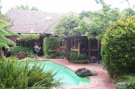 Property photo of 106 Doncaster Road Balwyn North VIC 3104