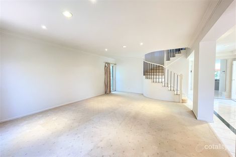 Property photo of 112 Chesterfield Crescent Kuraby QLD 4112