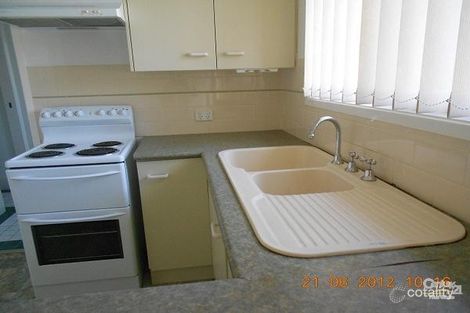 Property photo of 4/7 Kenibea Avenue Kahibah NSW 2290