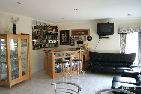 6 Marinique Dr, Aspendale Gardens, VIC 3195