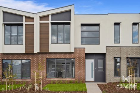 19 Joey Cres, Deanside, VIC 3336