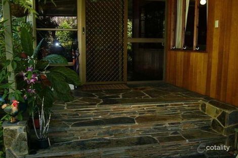 119 Progress Rd, White Rock, QLD 4868