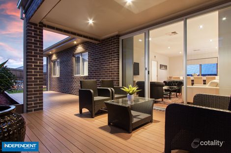 Property photo of 14 Victoria Owen Circuit Casey ACT 2913