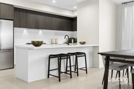 Property photo of 10 Barolo Loop Sunbury VIC 3429