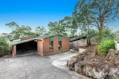 26 Delfin Cres, Greensborough, VIC 3088