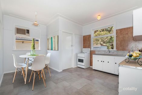 Property photo of 5 Cambridge Road Dapto NSW 2530