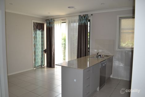 8/134-136 Kennington Park Dr, Endeavour Hills, VIC 3802