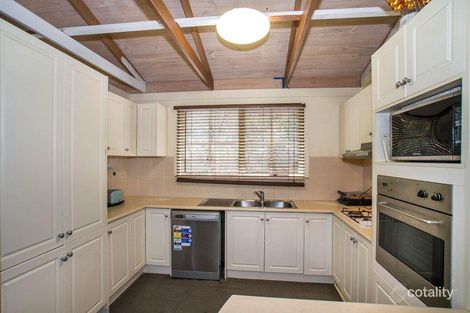 Property photo of 16 Dickens Road Olinda VIC 3788