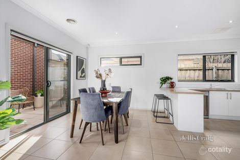 Property photo of 2/20 Cook Road Mitcham VIC 3132