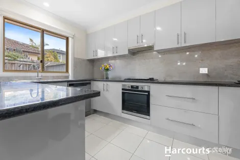Property photo of 17 Burrows Avenue Dandenong VIC 3175