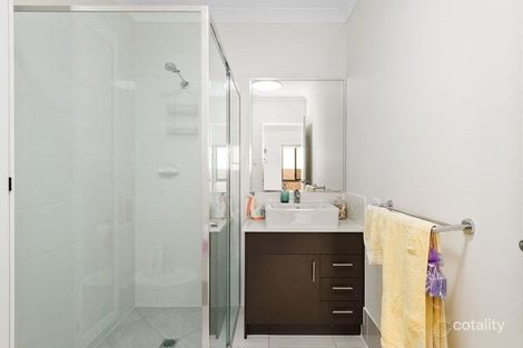 Property photo of 2/23 Essencia Avenue Dakabin QLD 4503