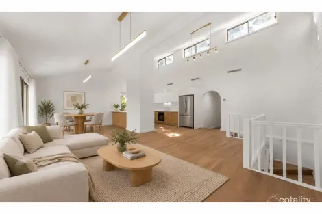 1/311 TERRIGAL DR, ERINA, NSW 2250