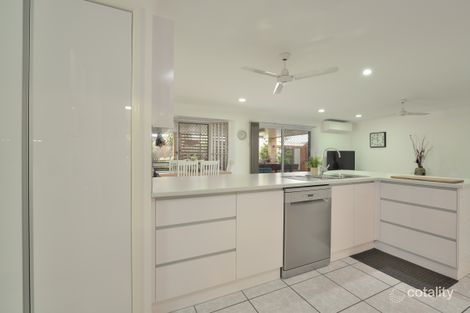 Property photo of 4 Alexandra Close Clinton QLD 4680