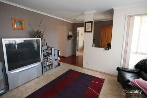Property photo of 18 Chardonnay Place Hoppers Crossing VIC 3029