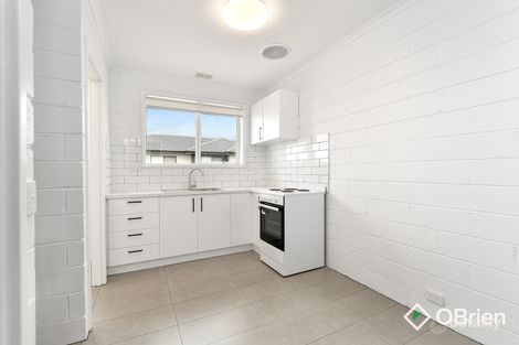8/74-76 Beach St, Frankston, VIC 3199