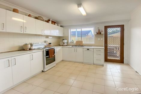 Property photo of 4/54 Peterborough Avenue Lake Illawarra NSW 2528