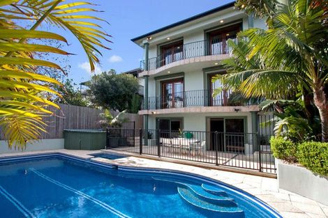 Property photo of 13 Kobada Road Dover Heights NSW 2030