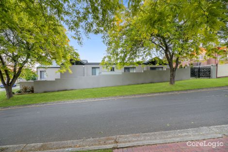 Property photo of 1 Cord Close Berwick VIC 3806