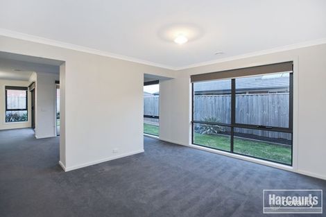 Property photo of 24 Algerd Way Pakenham VIC 3810