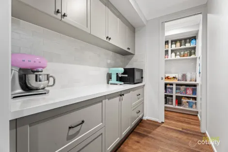 Property photo of 11 South Spring Way Nikenbah QLD 4655