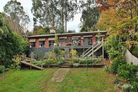 17 Menin Rd, Monbulk, VIC 3793