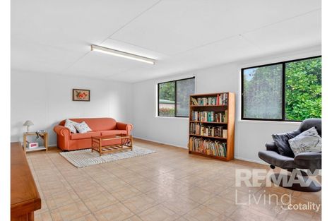 Property photo of 24 Houghton Avenue Redcliffe QLD 4020