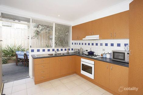 Property photo of 10/82 Victoria Crescent Mont Albert VIC 3127