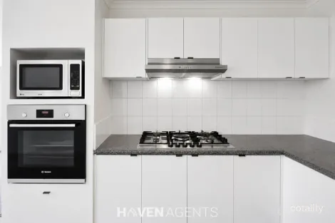 Property photo of 12 Parkview Crescent Hampton East VIC 3188