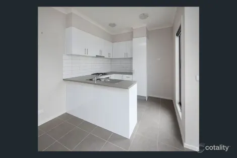 Property photo of 17 Sable Circuit Officer VIC 3809