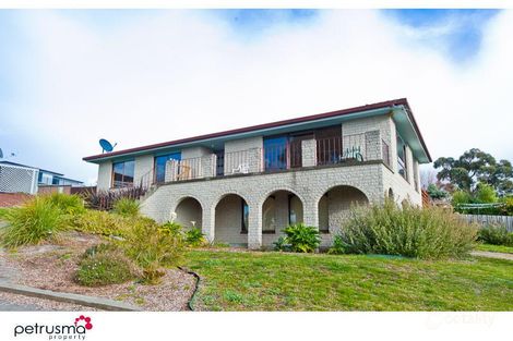 106 Crystal Downs Dr, Blackmans Bay, TAS 7052